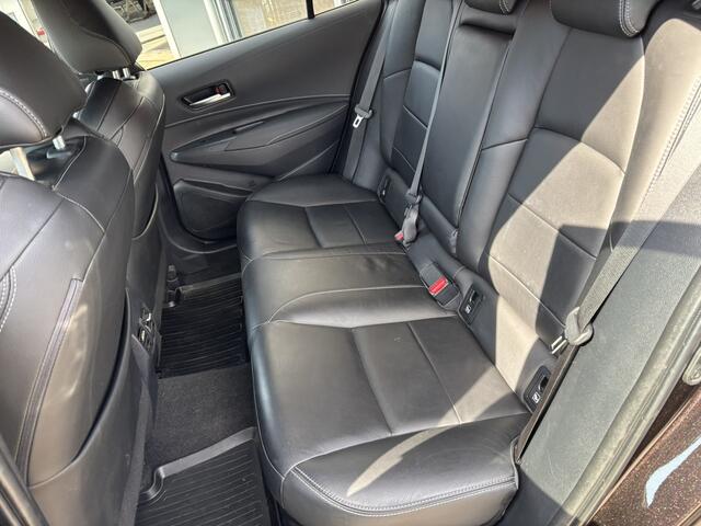 Toyota COROLLA Touring Sports 1.8 Hybrid Business Plus / NL Auto / Cruise Control Adaptief /