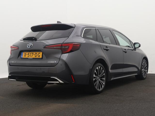 Toyota COROLLA Touring Sports 1.8 Hybrid First Edition | 1e Eigenaar | PDC voor en achter | Stoelverwarming | Dealer Onderhouden |