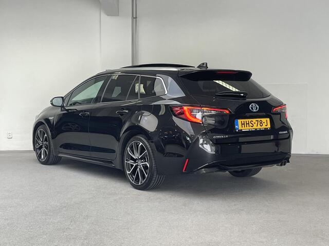 Toyota COROLLA Touring Sports 2.0 Hybrid Executive | PANO | JBL | HEAD-UP |