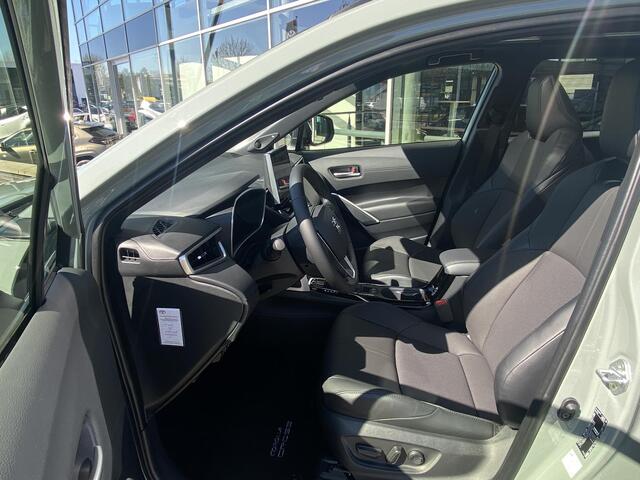 Toyota COROLLA Cross Hybrid 200 Executive Full Options