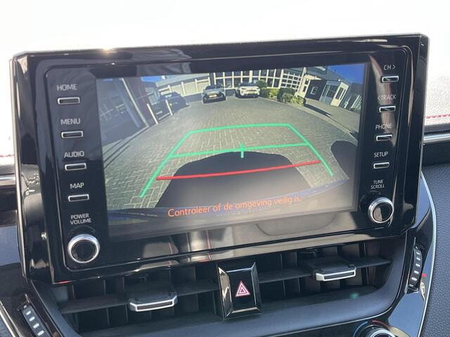 Toyota COROLLA Touring Sports 2.0 Hybrid Executive | Stoel- + stuurverwarming | Carplay | 18 inch LM-velgen | Parkeerassistent |