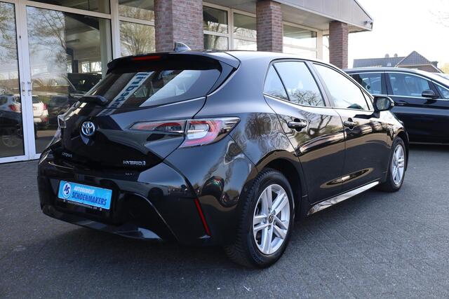Toyota COROLLA 1.8 Hybrid Active CAMERA CARPLAY DAB NAVI CRUISE CLIMA 2xPDC GSM-LADER