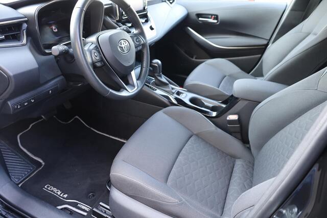 Toyota COROLLA 1.8 Hybrid Active CAMERA CARPLAY DAB NAVI CRUISE CLIMA 2xPDC GSM-LADER