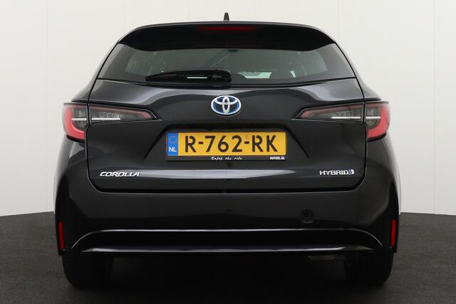 Toyota COROLLA Touring Sports 1.8 Hybrid Active Adapt. Crusie Camera DAB LED