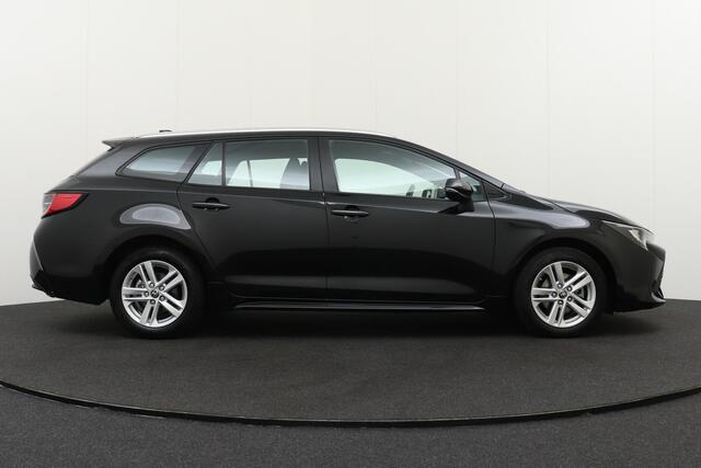 Toyota COROLLA Touring Sports 1.8 Hybrid Active Adapt. Crusie Camera DAB LED