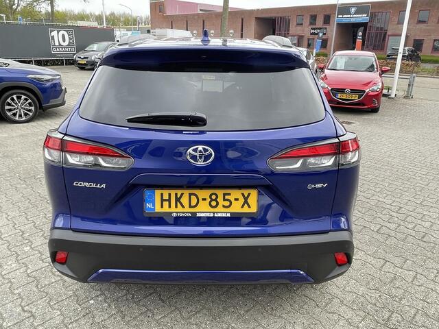 Toyota COROLLA Cross Hybrid 140 Style