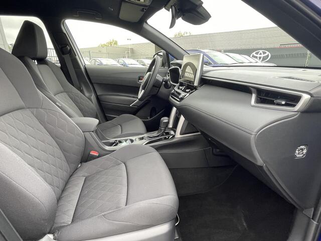 Toyota COROLLA Cross Hybrid 140 Style