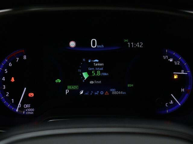 Toyota COROLLA 2.0 Hybrid Executive Limited | Navigatie | Leren bekleding | Parkeersensoren | Trekhaak