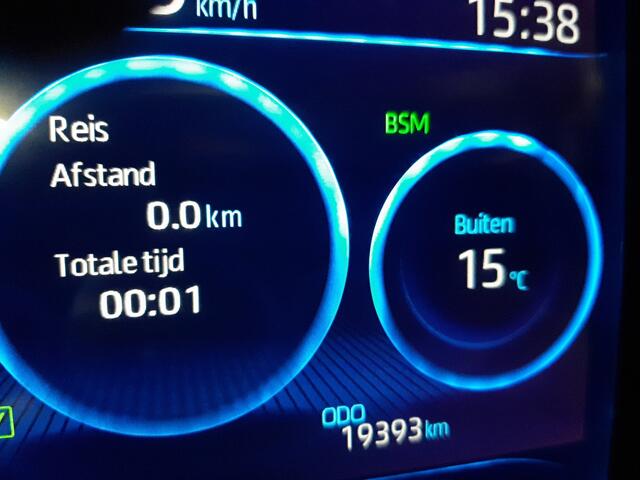 Toyota COROLLA Touring Sports 2.0 Hybrid Executive | Apple CarPlay | Camera | Trekhaak |