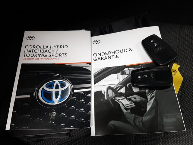 Toyota COROLLA Touring Sports 2.0 Hybrid Executive | Apple CarPlay | Camera | Trekhaak |