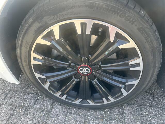 Toyota COROLLA Touring Sports 2.0 Hybrid GR-Sport