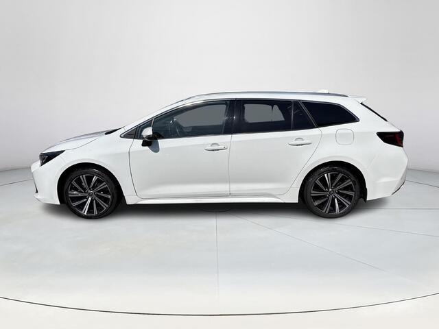 Toyota COROLLA Touring Sports 1.8 Hybrid Dynamic **APPLE CARPLAY/ STOELVERWARMING/ KEYLESS/ 36 MAANDEN GARANTIE**