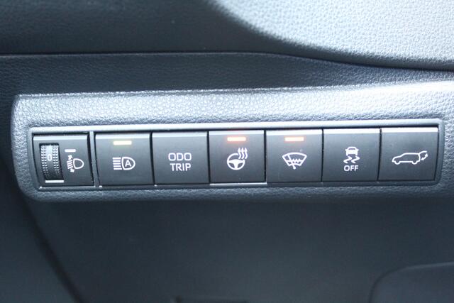 Toyota COROLLA Touring Sports 1.8 Hybrid 140 Dynamic Plus | Rijklaar | Trekhaak | El. achterklep | Stoel-/stuurverw. | Navi | LED | Apple/Android | Parkeersens. v+a