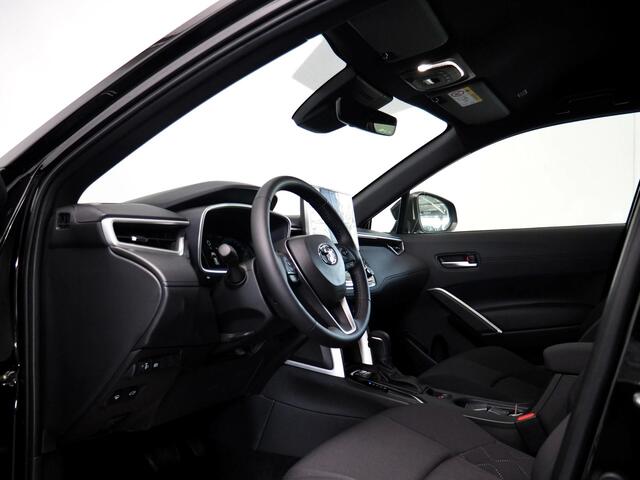 Toyota COROLLA Cross Hybrid 140 Style | Dodehoekdetectie | Toyota Safety Sense 3 | Voorstoelen- en Stuurwiel Verwarmd | Apple CarPlay/ Android Auto | Adaptive Cruise Control | Achteruitrijcamera | Draadloos Telefoonlader
