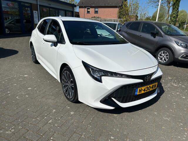Toyota COROLLA 1.2 T DYNAMIC Nederlandse auto inclusief garantie!
