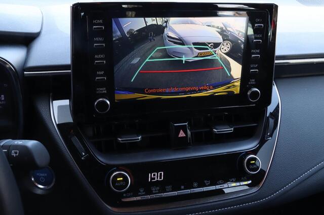 Toyota COROLLA Touring Sports 1.8 Hybrid Business