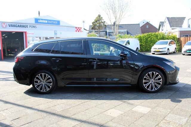 Toyota COROLLA 1.8 Hybrid Executive