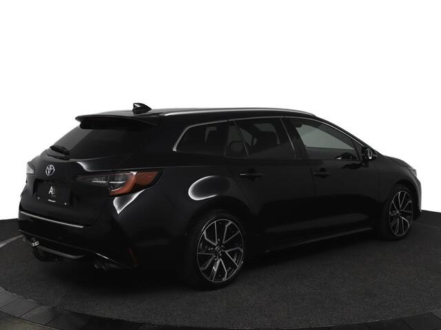 Toyota COROLLA Touring Sports 2.0 Hybrid Executive | Stoelverwarming | Trekhaak | Navigatie |