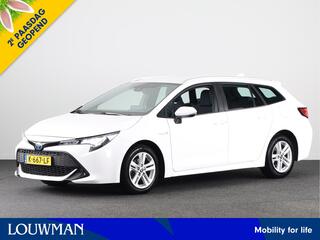 toyota-corolla-touring-sports-1.8-h