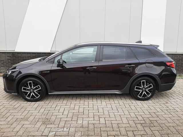 Toyota COROLLA Touring Sports 1.8 Hybrid TREK | Navi | Autom Achterklep | Alarm |