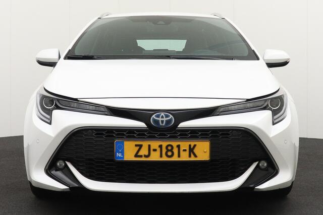 Toyota COROLLA Touring Sports 1.8 Hybrid Business+ Trekhaak Adapt. Cruise Stoelverw.