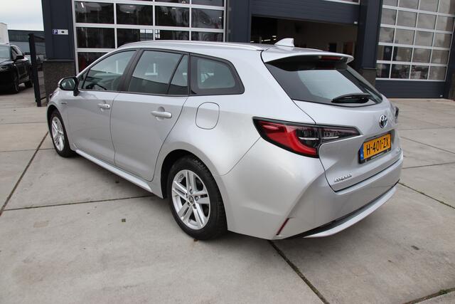 Toyota COROLLA Touring Sports 1.8 Hybrid Business Carplay-Camera, Clima, 1e eig, FULL LED Lente aanbieding!
