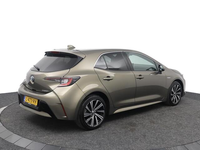 Toyota COROLLA 1.8 Hybrid Dynamic | Climate control | Halflederen bekleding | Parkeercamera | Keyless |