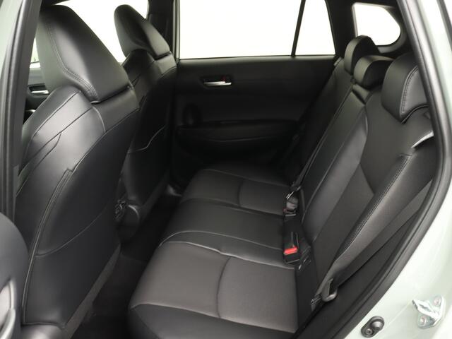 Toyota COROLLA Cross Hybrid 200 Executive | DEMO | 360 Camera | Navigatie | Dodehoek Ass. | Stoel en stuurwiel verwarmd | LM velgen | JBL | Parkeer Ass. |