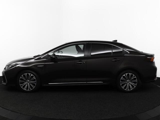Toyota COROLLA 1.8 Hybrid First Edition | Adaptive Cruise Control | Climate Control | Achteruitrijcamera | Navigatie | Apple Carplay | Android Auto |
