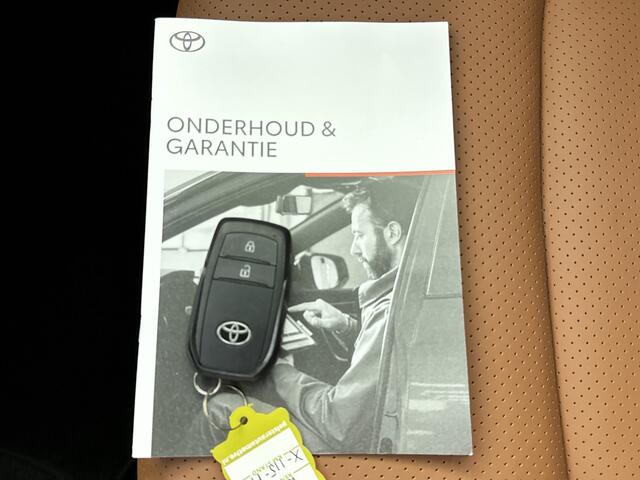 Toyota COROLLA Cross Hybrid 140 Active | Cognac leder interieur |