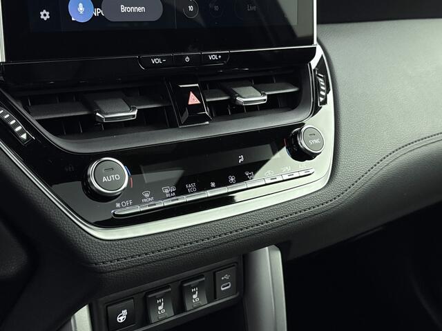 Toyota COROLLA Cross Hybrid 140 Style + Premium Pack + Panoramadak *NIEUW* | Direct leverbaar!