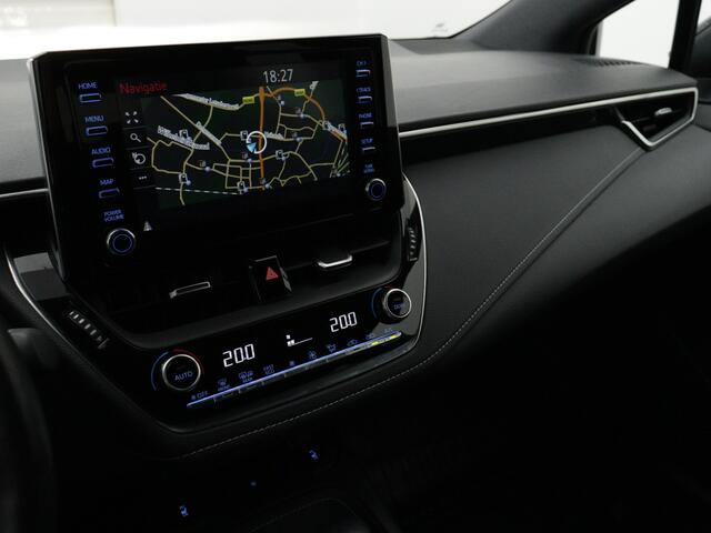 Toyota COROLLA 1.8 Hybrid Dynamic - Bi tone Limited | Navigatie | Stoel- en Stuurverwarming | Parkeersensoren rondom |