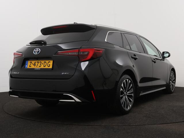 Toyota COROLLA Touring Sports 1.8 Hybrid First Edition | Half leder | Stoelverwarming | Elektrische Achterklep |