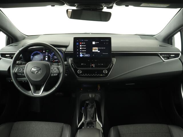 Toyota COROLLA Touring Sports 1.8 Hybrid First Edition | Half leder | Stoelverwarming | Elektrische Achterklep |