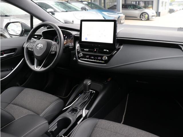 Toyota COROLLA 1.8 Hybrid Dynamic I Keyless I Half-leder I Dodehoekdetectie