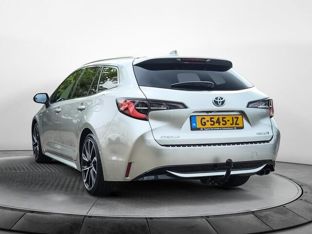 Toyota COROLLA Touring Sports 2.0 Hybrid Executive JBL (153 PK) 1e-Eig. & Dealer-Onderh. BOVAG-Garantie. NL-Auto. Trekhaak, Navigatie, Achteruitrijcamera, 18Inch-LMV, Head-Up, Keyless-Entry, Parkeer-Assistent, Adaptieve-Cruisecontrol, Parkeersensoren-V+A, Privacy