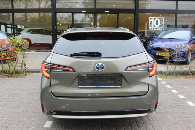 Toyota COROLLA Touring Sports 1.8 Hybrid Active Plus | Rijklaar | Apple/Android | Camera | Cruise | Clima | Stoel/Stuur-verwarming