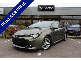 toyota-corolla-touring-sports-1.8-h