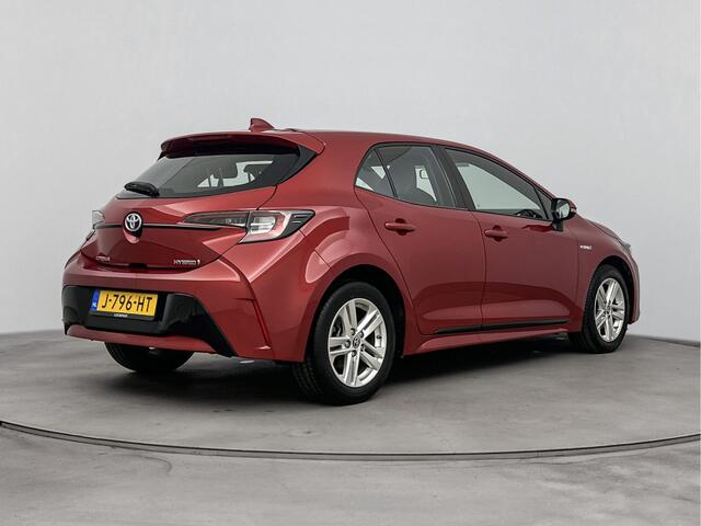 Toyota COROLLA 1.8 Hybrid Active | Cruise Control Adaptief | NL-Auto | Apple Carplay /- Android Auto |