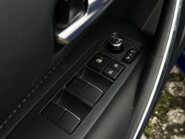Toyota COROLLA 1.8 Hybrid 140PK Dynamic | Apple CarPlay & Android Auto | 17" li