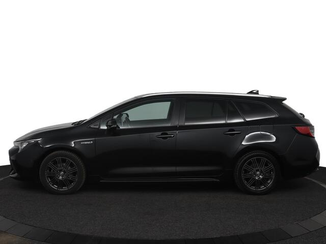 Toyota COROLLA Touring Sports 1.8 Hybrid Active | Parkeersensoren | Navigatie | Climate control | Trekhaak |
