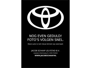 toyota-corolla-touring-sports-1.8-h