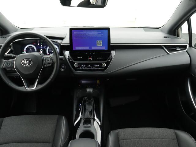 Toyota COROLLA Touring Sports Hybrid 140 Dynamic | Camera | Parkeersensoren | Navigatie | Climate Control | LM velgen | Stoelverwarming |