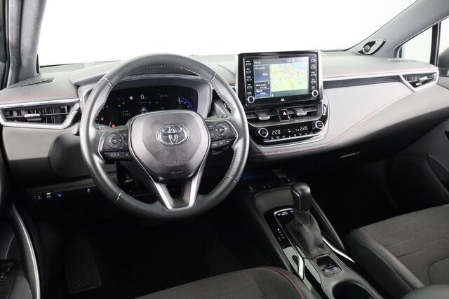 Toyota COROLLA 2.0 184 PK Hybrid Executive JBL | NL-Auto | JBL-Audio | Comfortstoelen | Navigatie | Parkeerhulp | Dodehoek Detectie | Head-up Display | Stoelverwarming |