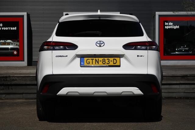Toyota COROLLA Cross Hybrid 140 Style