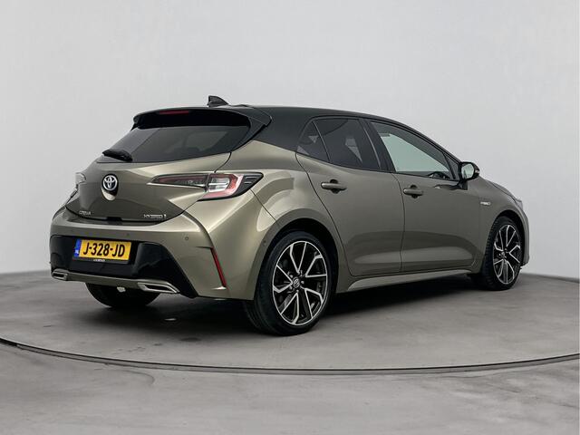Toyota COROLLA 2.0 Hybrid Premium Limited | Cruise Control Adaptief | Stuurwiel verwarmd | Voorstoelen verwarmd |