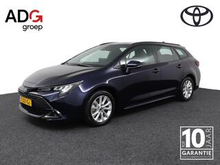 toyota-corolla-touring-sports-hybri