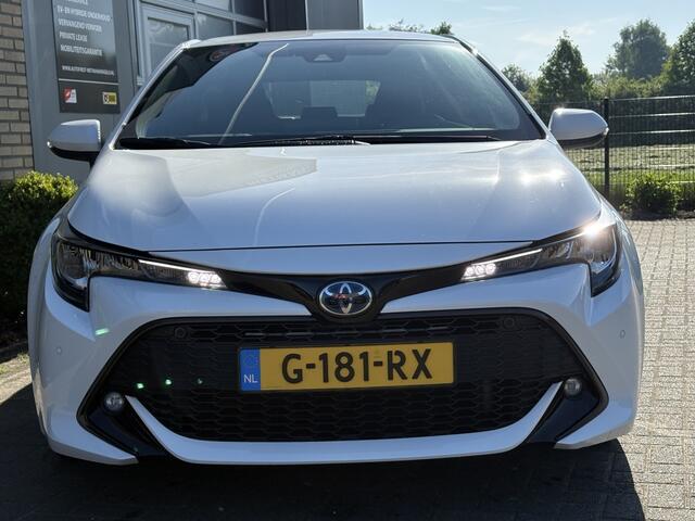 Toyota COROLLA 1.8 Hybrid Active AUTOMAAT-TREKHAAK-STOELVERWARMING