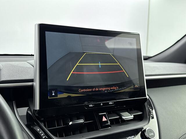 Toyota COROLLA Cross Hybrid 140 Style | Half lederen bekleding | Voorstoelen verwarmd | NL-Auto |