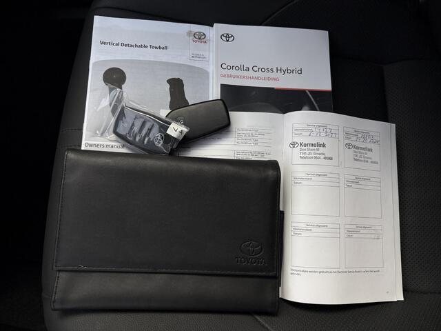 Toyota COROLLA Cross 2.0 High Power Hybrid Launch Edition / Adaptieve Cruise Contol / Stoelverwarming / Lederen Bekleding / Airco / Apple Carplay/Android Auto / Elektrisch glazen panorama-dak /